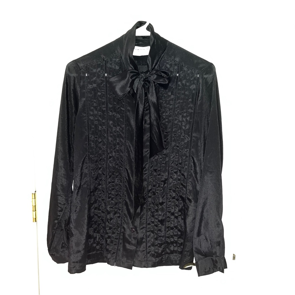 Oscar de la Renta Collectibles Black Chiffon Tie Neck Blouse